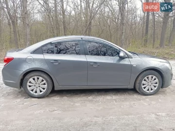 Авто Chevrolet Cruze 2013 № 7623406