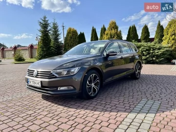Авто Volkswagen Passat 2017 № 7623521
