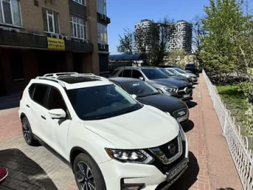 Авто Nissan Rogue 2019 № 7623536