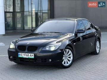 Авто BMW 5 Series 2003 № 7623664