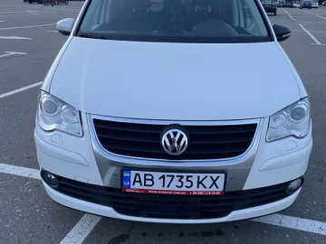 Авто Volkswagen Touran 2009 № 7623708