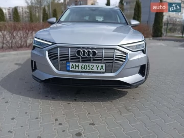 Авто Audi E-Tron 2019 № 7623888