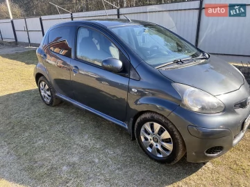 Авто Toyota Aygo 2011 № 7623927