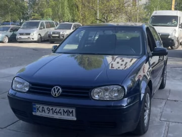 Авто Volkswagen Golf 2002 № 7624274
