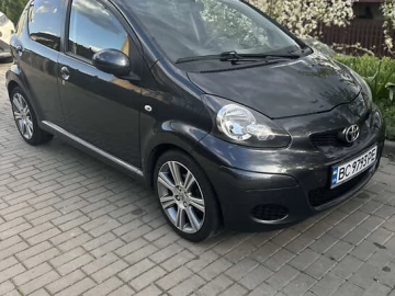 Авто Toyota Aygo 2011 № 7624353