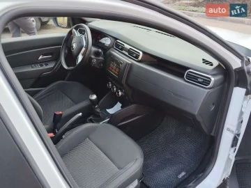Авто Renault Duster 2020 № 7624525
