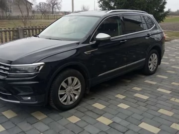 Авто Volkswagen Tiguan 2018 № 7624569