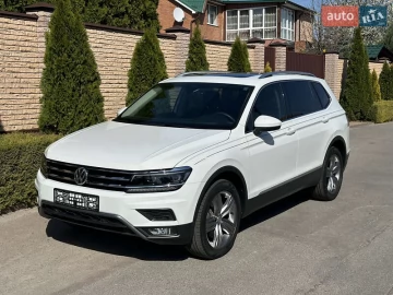 Авто Volkswagen Tiguan 2021 № 7624579