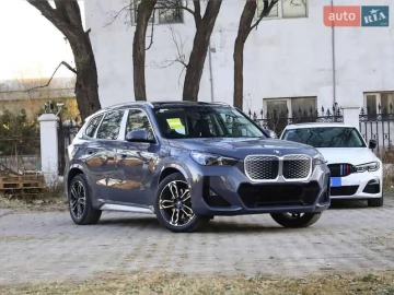 Авто BMW Ix1 2025 № 7624601