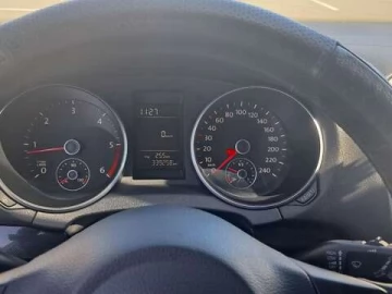 Авто Volkswagen Golf 2010 № 7624770