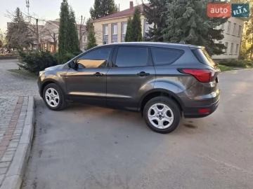 Авто Ford Escape 2019 № 7624887