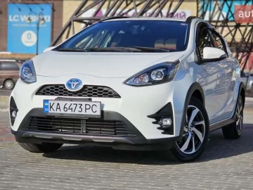 Авто Toyota Aqua 2017 № 7624891