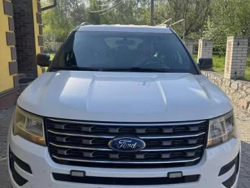 Авто Ford Explorer 2016 № 7624942