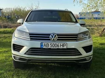 Авто Volkswagen Touareg 2015 № 7624962