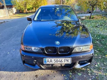 Авто BMW 5 Series 1999 № 7624998