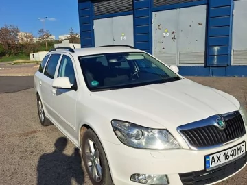 Авто Skoda Octavia 2012 № 7625107