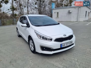 Авто KIA Ceed 2016 № 7625149