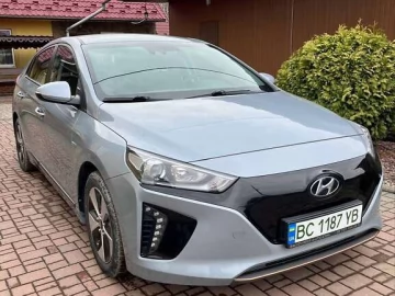 Авто Hyundai Ioniq 2018 № 7625160