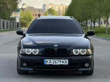 Авто BMW 5 Series 2002 № 7625298