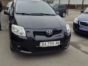 Авто Toyota Auris 2007 № 7625299