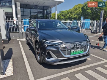 Авто Audi E-Tron 2023 № 7625311