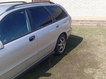Авто Volvo V40 2003 № 7625375