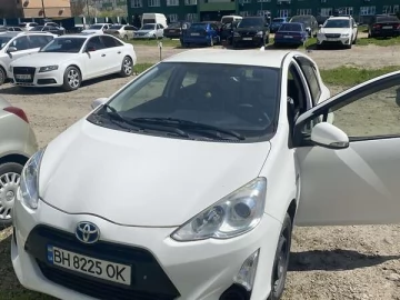 Авто Toyota Aqua 2015 № 7625615
