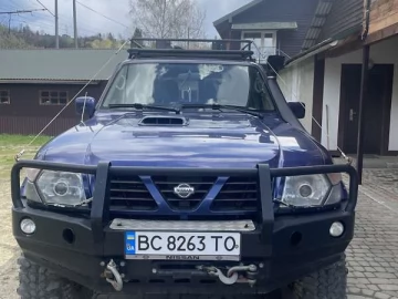 Авто Nissan Patrol 2000 № 7625672