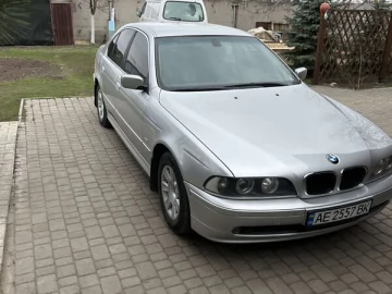 Авто BMW 5 Series 2001 № 7625729