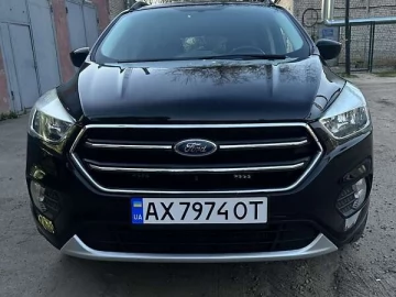 Авто Ford Escape 2018 № 7625758