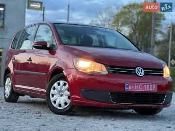 Авто Volkswagen Touran 2011 № 7625765