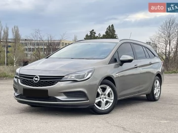 Авто Opel Astra 2016 № 7625773