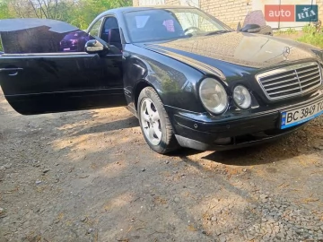 Авто Mercedes Clk-Class 2001 № 7625895