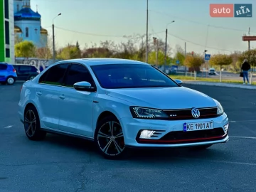 Авто Volkswagen Jetta 2015 № 7625965