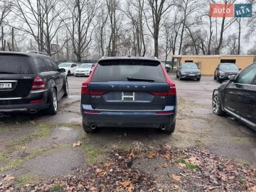 Авто Volvo Xc60 2019 № 7625968