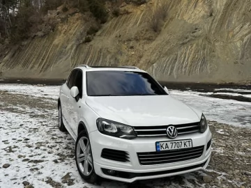 Авто Volkswagen Touareg 2014 № 7625986