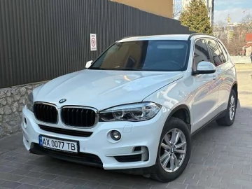 Авто BMW X5 2018 № 7626192