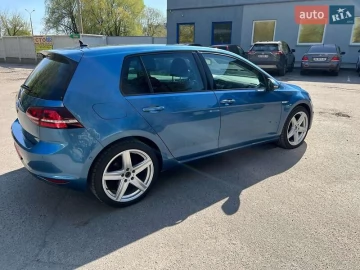 Авто Volkswagen E-Golf 2015 № 7626271