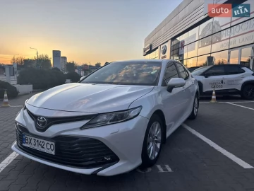 Авто Toyota Camry 2019 № 7626377