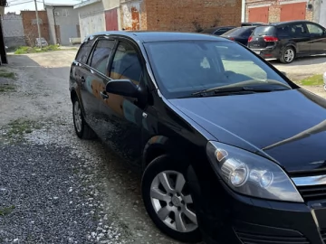 Авто Opel Astra 2004 № 7626444