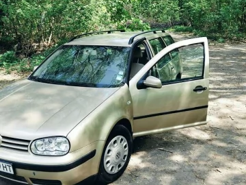 Авто Volkswagen Golf 2003 № 7626460