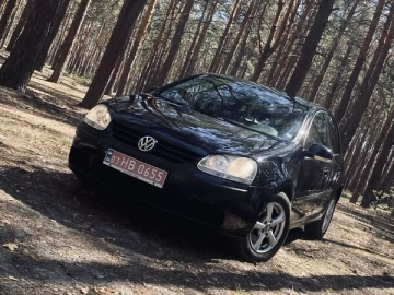 Авто Volkswagen Golf 2005 № 7626470