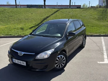 Авто Hyundai Elantra 2010 № 7626474