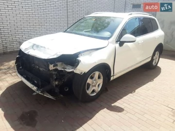 Авто Volkswagen Touareg 2010 № 7626554