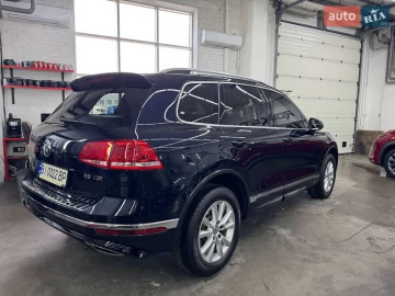 Авто Volkswagen Touareg 2018 № 7626666