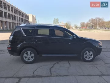 Авто Mitsubishi Outlander 2010 № 7626873