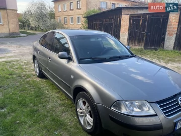 Авто Volkswagen Passat 2001 № 7627011