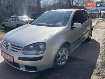 Авто Volkswagen Golf 2005 № 7627073