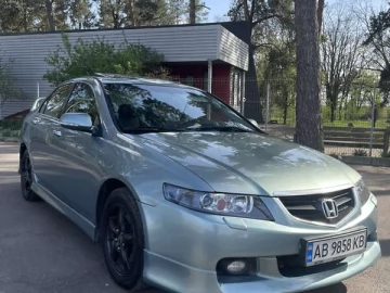 Авто Honda Accord 2004 № 7627109