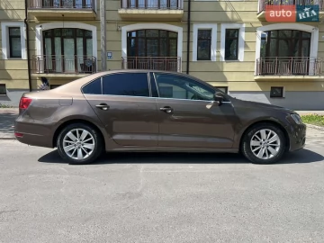 Авто Volkswagen Jetta 2012 № 7627216